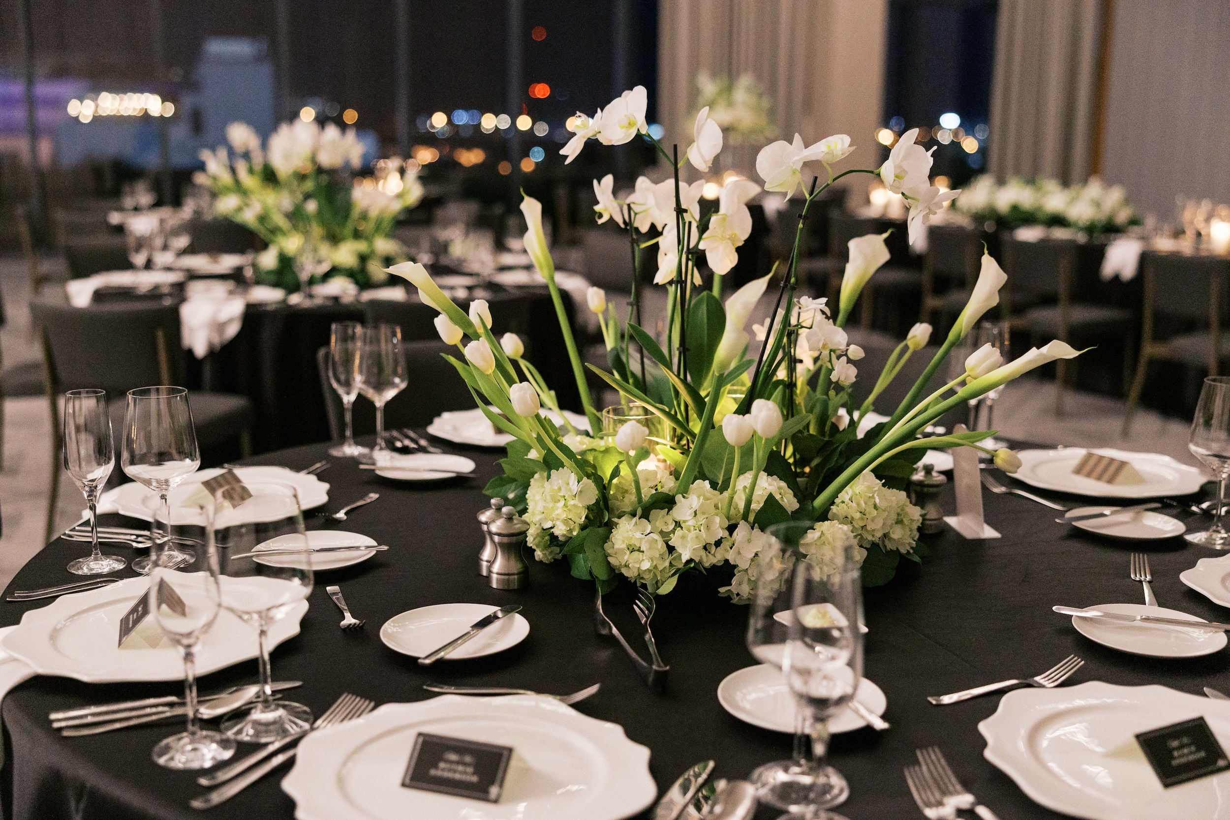 Black Tie Wedding Flowers Nashville