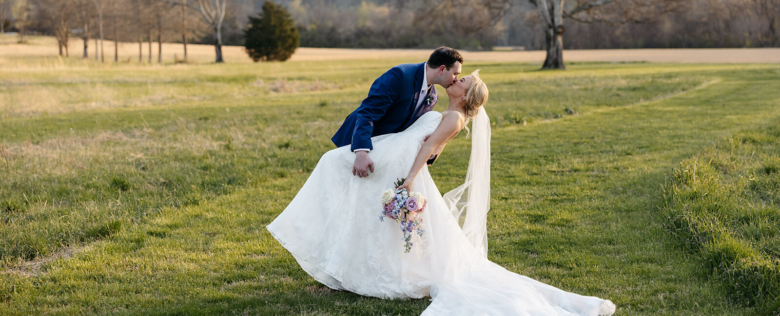 Weekend wedding retreat Nashville TN